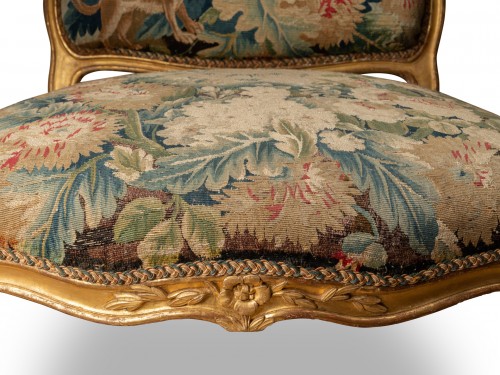 Paire de larges Fauteuils en bois doré Estampillés de A.N. Delaporte - Louis XV