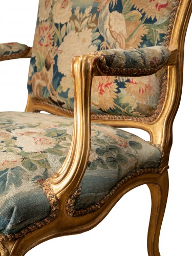 Antiquités - Paire de larges Fauteuils en bois doré Estampillés de A.N. Delaporte