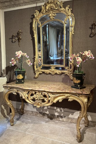 French Regence - Regence period mirror in carved giltwood