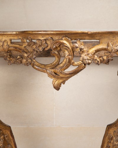 Paire de consoles d'époque Louis XV en bois doré - Louis XV