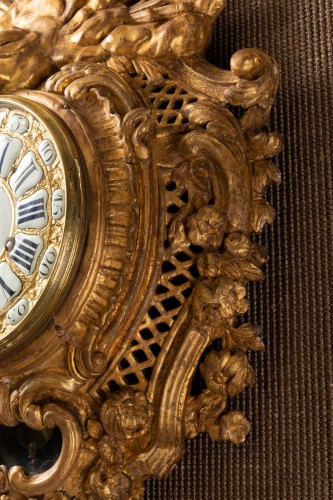 Horlogerie Cartel - Cartel en bois sculpté doré Epoque début Louis XV vers 1730