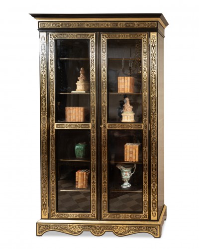 Antiquités - Bookcase ,ebony ,tortoiseshell , brass , Boulle style ,1830 period