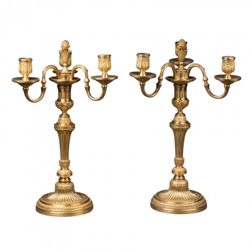 Paire de bougeoirs formant candélabres époque Louis XVI