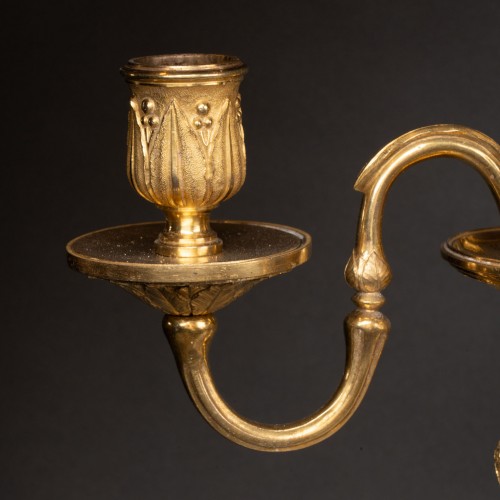 Louis XVI - Paire de bougeoirs formant candélabres époque Louis XVI