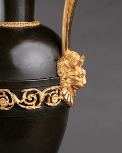 Paire de vases à l'antique Epoque Empire - Isabelle Chalvignac