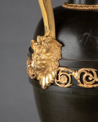 XIXe siècle - Paire de vases à l'antique Epoque Empire