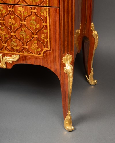 XVIIIe siècle - Commode marquetée Epoque Transition