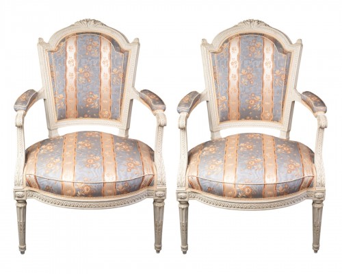 Paire de sièges époque Louis XVI Estampillés Delaisement