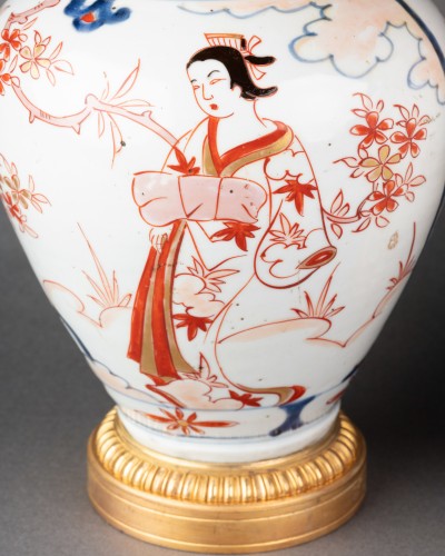 Paire de potiches Imari XVIIe siècle - Céramiques, Porcelaines Style 