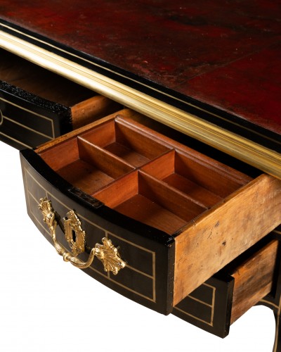 A Regency ormolu-mounted blackened wood Bureau Plat - 