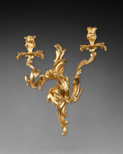 A pair of ormolu Wall Sconces Louis XV period - Lighting Style Transition