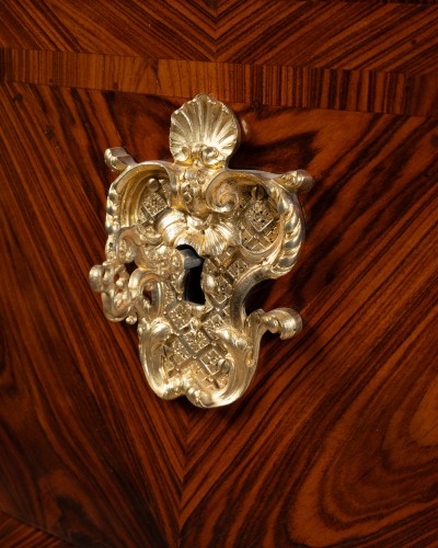 A Regency Chest of drawers Early 18th Century - French Regence