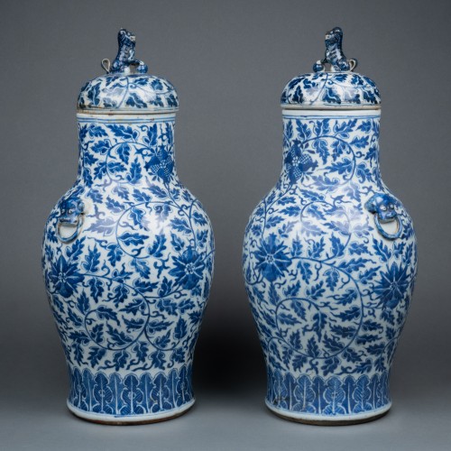 A pair of Chinese Vases late 18th century  - Decorative Objects Style Louis XVI