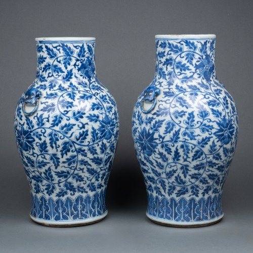 18th century - A pair of Chinese Vases late 18th century 