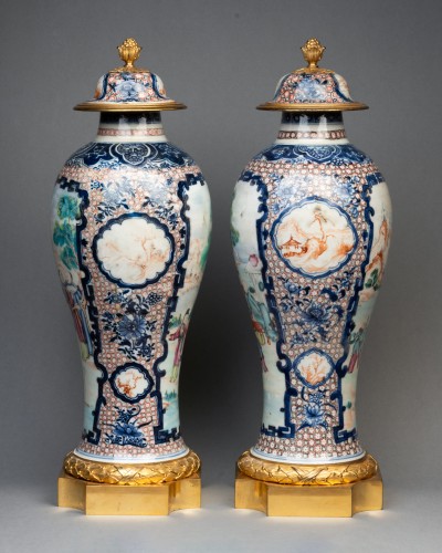Paire de vases montés porcelaine de Canton XVIIIe - Objet de décoration Style Louis XVI