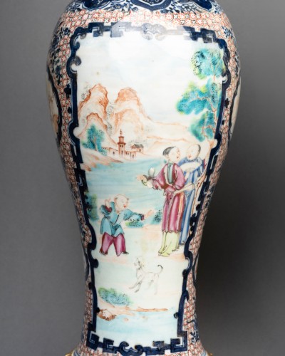 Antiquités - Paire de vases montés porcelaine de Canton XVIIIe