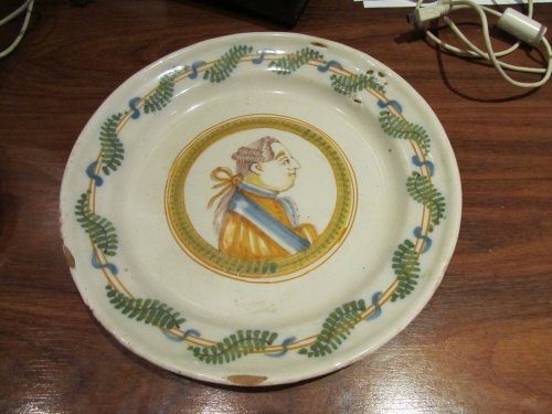 Antiquités - Pair of Roanne Earthenware  Plate