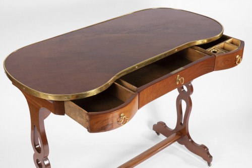 Table dite "rognon " en acajou, époque Louis XVI - Louis XVI