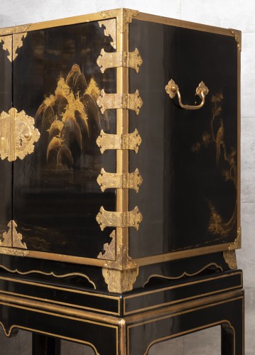 Antiquités - Cabinet de voyage Japon, époque Edo XVIIe siècle