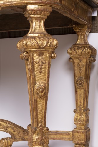 Antiquités - A Louis XIV Giltwood Console-Table late XVII° century