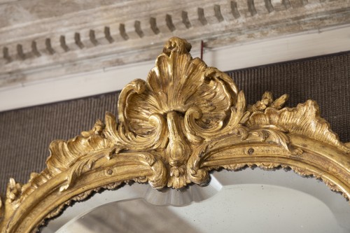 A Louis XV  Gilt wood Mirror  - Mirrors, Trumeau Style Louis XV