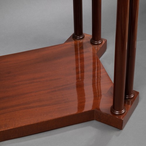 19th century - An Empire Mahogany Table attributed to Jacob-Desmalter