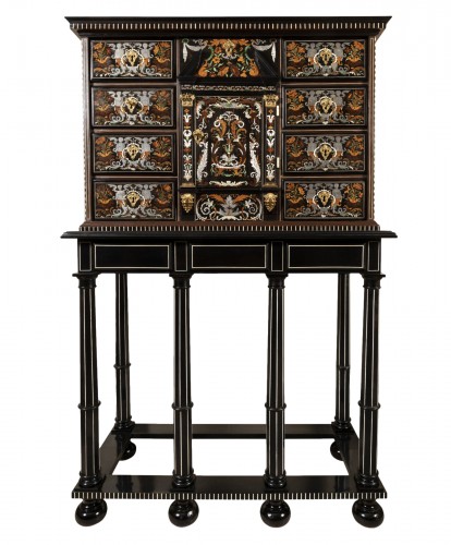 Cabinet d'époque Louis XIV attribué à Pierre Gole