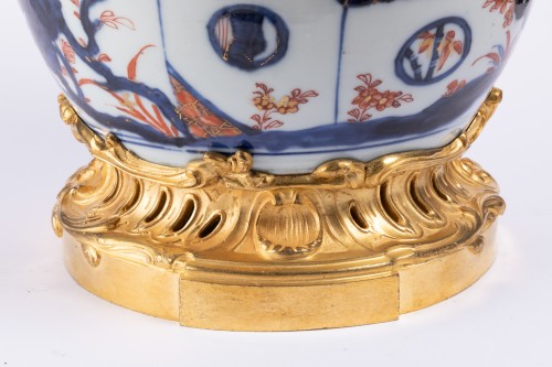 Antiquités - Paire de grands Pots à gingembre Chine façon Imari XVIIIe siècle