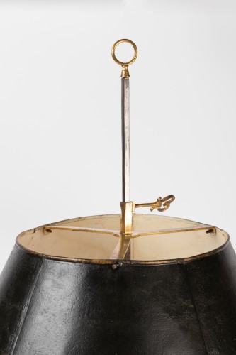 A Louis XVI Ormolu three lights Bouillotte Lamp - Lighting Style Louis XVI