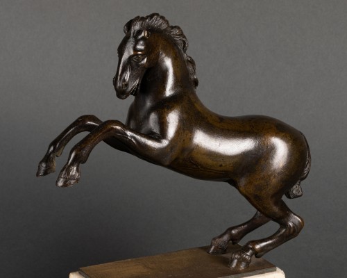 Bronzes Chevaux cabrés Italie fin XVIIe siècle - Sculpture Style Louis XIV