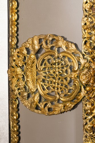 Antiquités - Miroir à clinquants Flandres XVIIe siècle