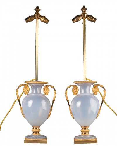 Pair of opaline vases mounted in lamp