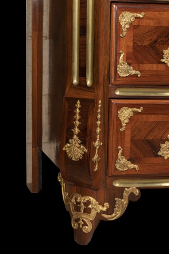 Commode by Thomas Hache around 1715 - Furniture Style Louis XIV