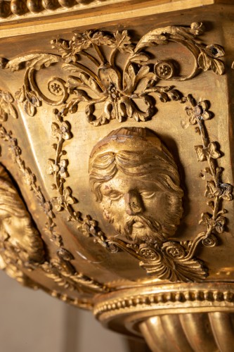 Lustre en bois sculpté et doré tout début XIXe siècle - Empire