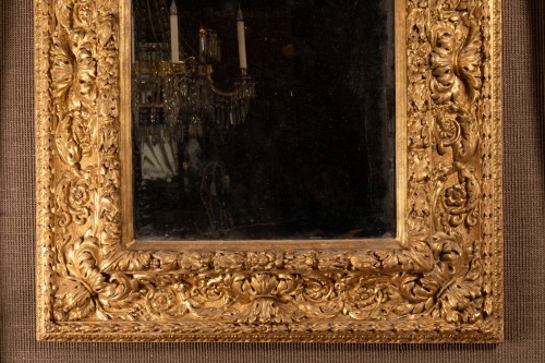 Miroirs, Trumeaux  - Miroir baroque Italien bois sculpté doré XVIIe siècle