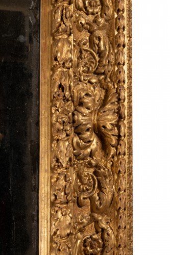 Antiquités - Miroir baroque Italien bois sculpté doré XVIIe siècle