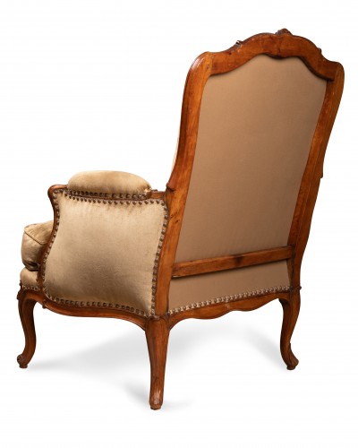 18th century - A Louis XV beechwood Bergère stamped    J. A . Gautier