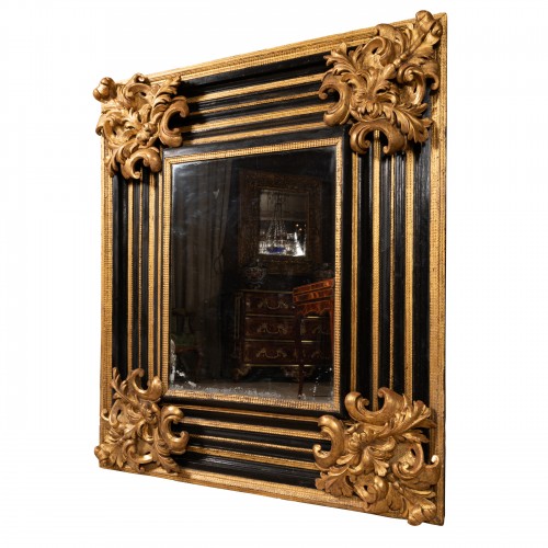 An Italian baroque large Mirror XVIIth century - Mirrors, Trumeau Style Louis XIV