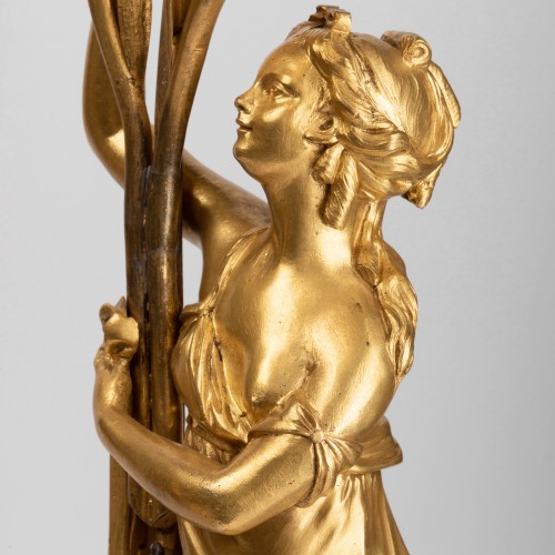 Antiquités - Paire de Candélabres aux Vestales Epoque Louis XVI