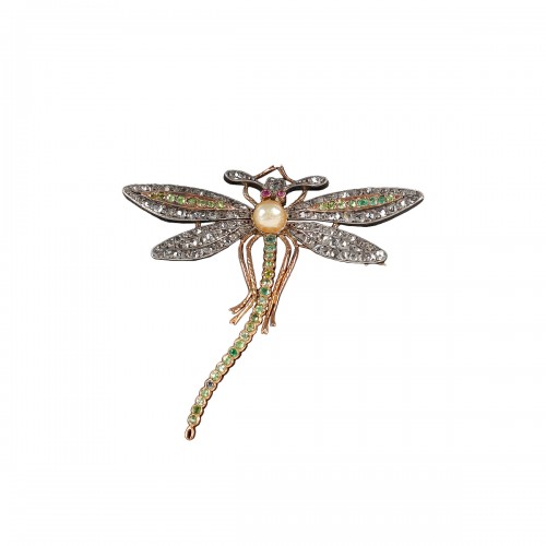 Dragonfly brooch