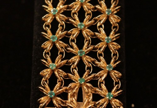 Boucheron - Bracelet en or serti d’émeraude - Bijouterie, Joaillerie Style Années 50-60