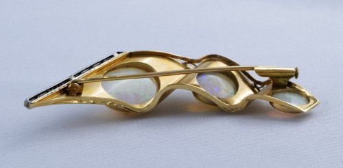 Broche en or, opale et diamants - Jacqueline & Claude Barbanel