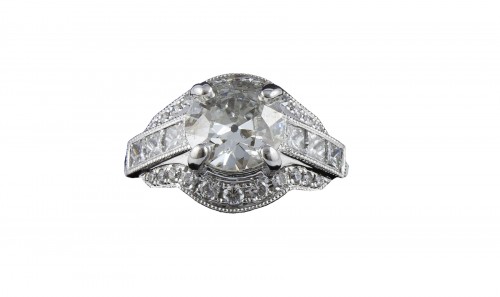 Ring in 18K white gold and diamonds