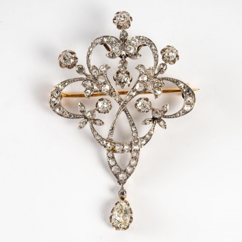 Platinum and diamonds  Art nouveau brooch - Antique Jewellery Style Art nouveau