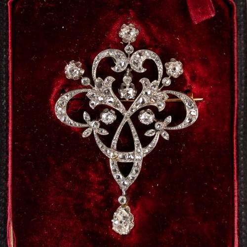 Platinum and diamonds  Art nouveau brooch - 