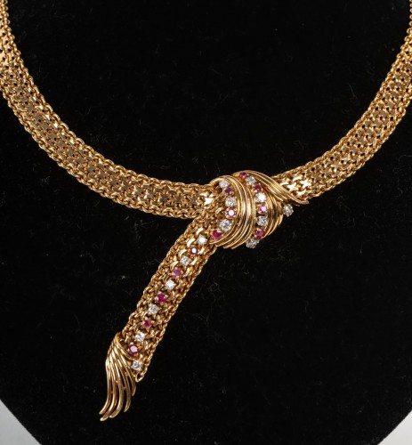 Gold necklace - Antique Jewellery Style 50