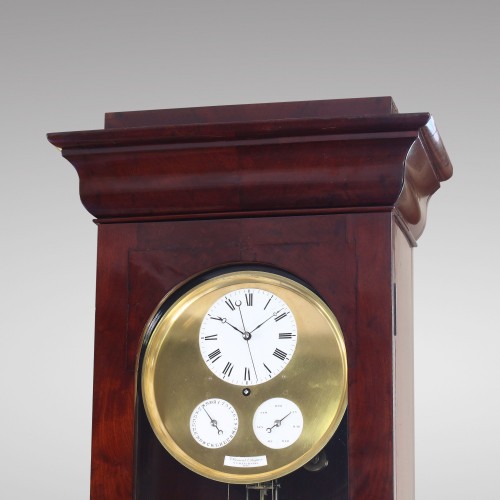 Horology  - Precision calendar floor-standing regulator with experimental pendulum