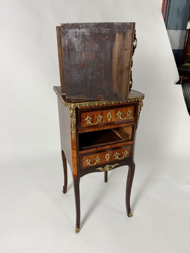 Early 19th-Century Marquetry Chiffonnière - Furniture Style 