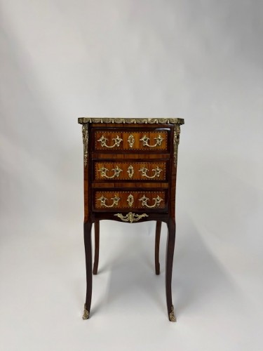 Furniture  - Early 19th-Century Marquetry Chiffonnière