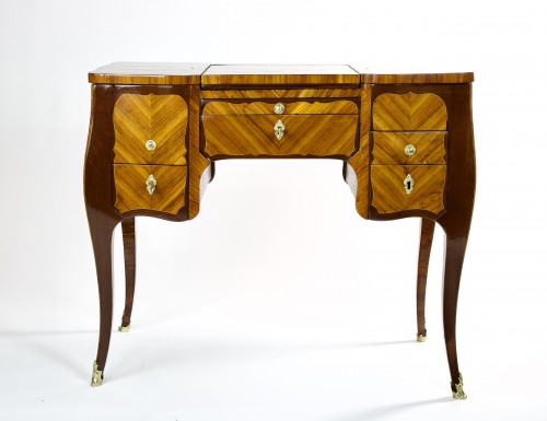 Furniture  - Parisian Poudreuse of the Transitional Period, ca. 1770